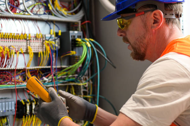 Best Affordable Emergency Electrician  in Wellington, OH