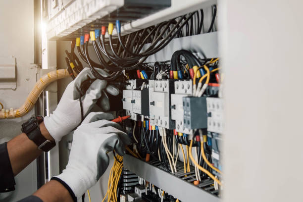 Best Ceiling Fan Installation Electrician  in Wellington, OH